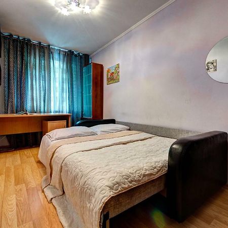 Apartments Near The Nsc Olympic Kiev Esterno foto